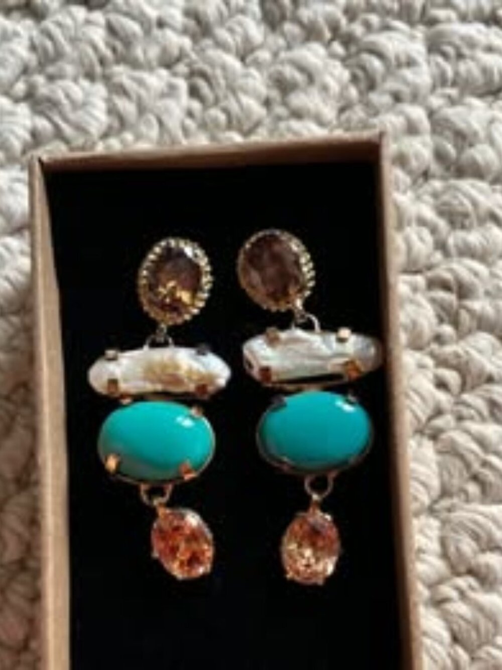 Women earrings